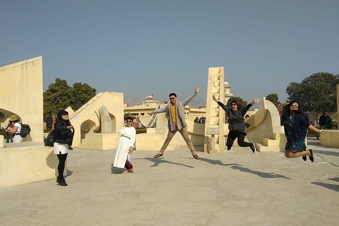 2 Day Jaipur Tour for First-Time Visitors - Guides, drivers, and the private-car advantage