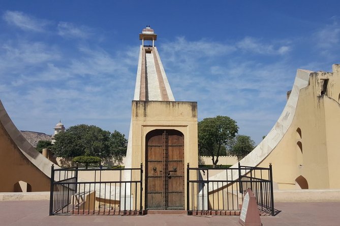 2-Day Private Jaipur City Sightseeing Tour with Three Forts - Jaigarh Fort and the world’s largest cannon claim