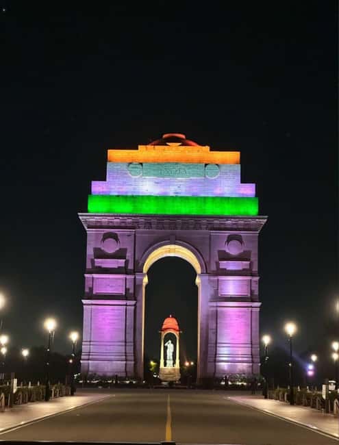 3-Day Golden Triangle Trip from Delhi with Luxury Hotels - Guides and the value of a private car