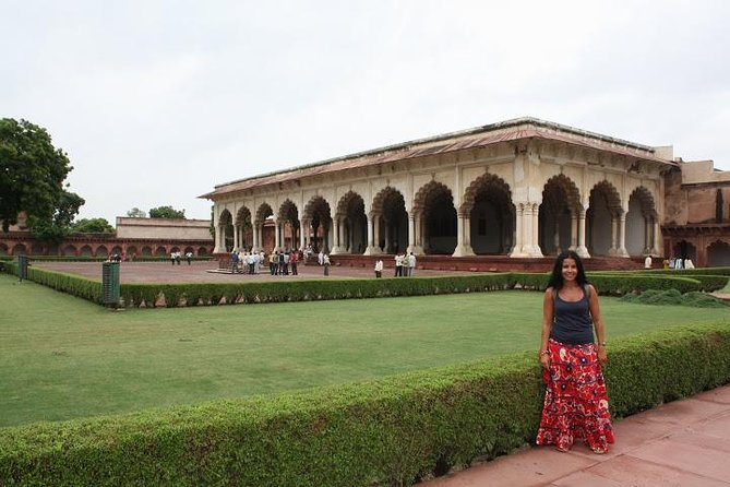 3-Day Ranthambhore Tiger Safari Tour from Jaipur to Agra ending in Delhi - Comfort, guides, and the pace of the days