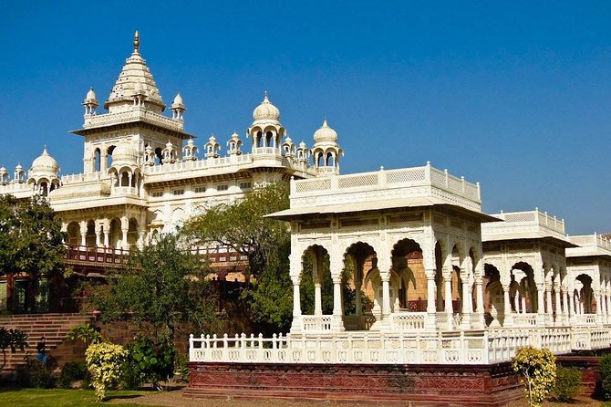 3 Days Guided Jodhpur & Udaipur Tour From Jaipur With Hotels - Booking details worth checking