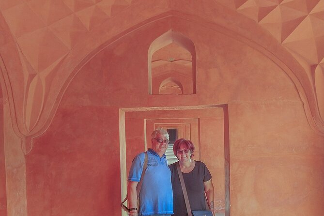 3-Hour Unimaginable Beauty of Taj Private Guided Tour - Timing, walking, and practical comfort