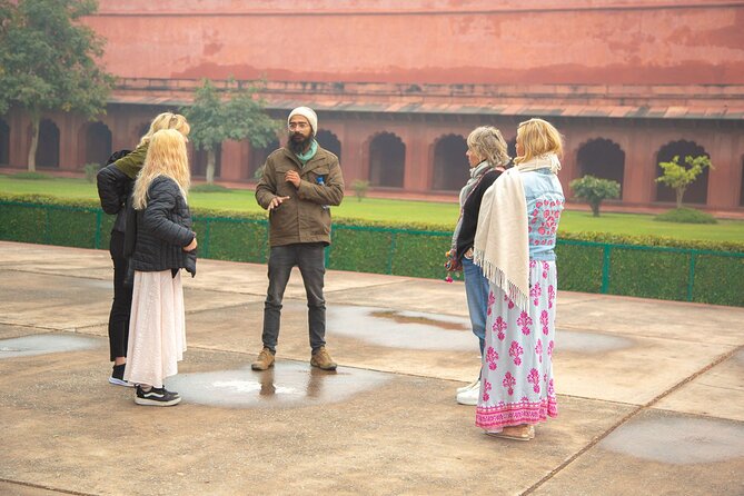 3-Hour Unimaginable Beauty of Taj Private Guided Tour - What the three-hour walk actually gives you