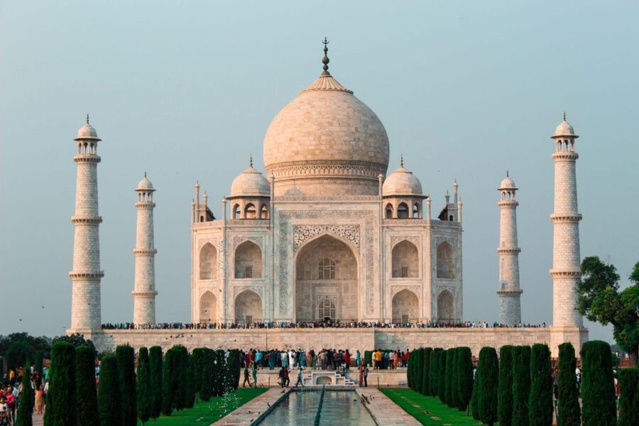 5 days Delhi Agra Jaipur private tour with Tiger safari - Day 3: The Taj Mahal before breakfast