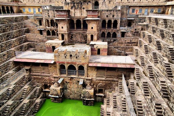 Abhaneri & Fatehpur Sikri Tour From Jaipur with Agra Drop - A smart way to travel from Jaipur to Agra