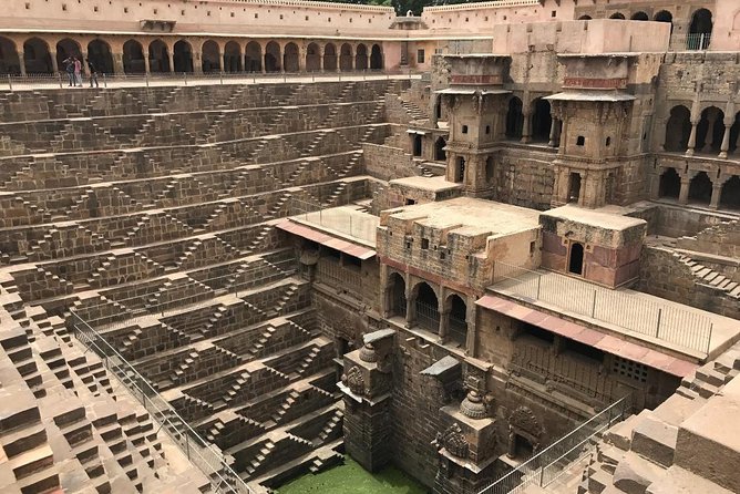 Abhaneri & Fatehpur Sikri Tour From Jaipur with Agra Drop - Who will get the most from this transfer