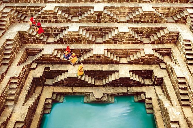 Abhaneri & Fatehpur Sikri Tour From Jaipur with Agra Drop - Fatehpur Sikri and the great Buland Darwaza