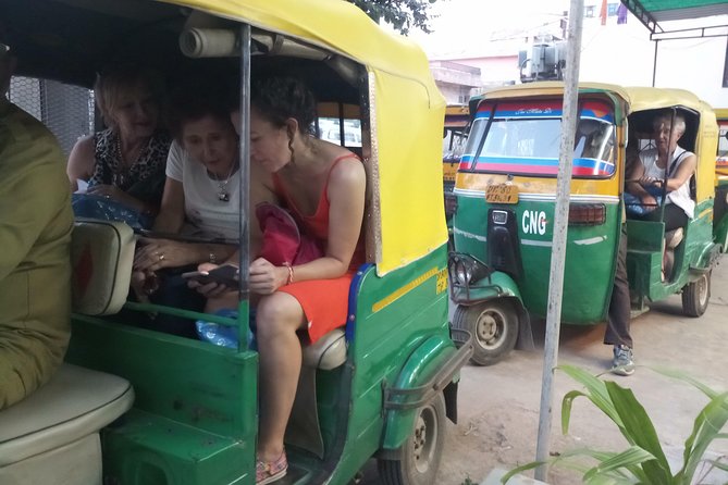Agra: 6 Hour Tuk-Tuk / Rickshaw Tour - Why a tuk-tuk works in Agra