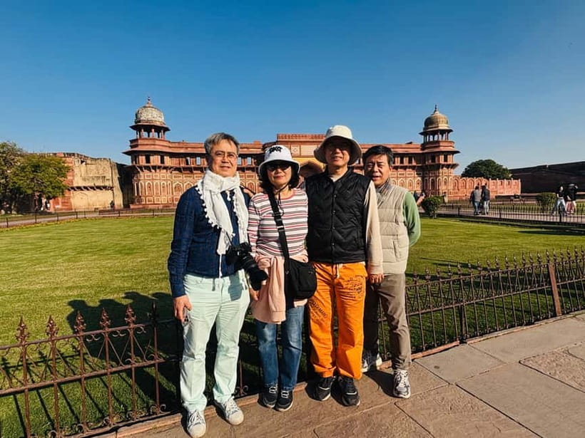 Agra: Agra Fort and Baby Taj Private Tour with Pickup & Drop - Why Agra Fort deserves your first hour