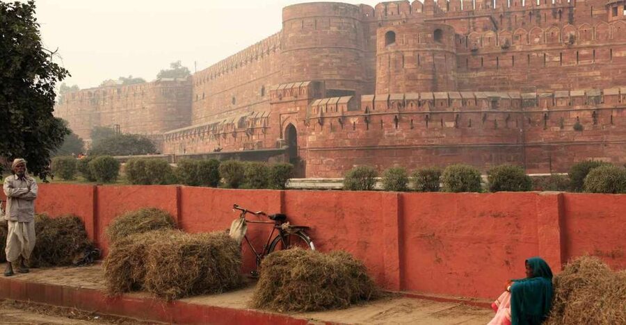 Agra: Agra Fort Entry Tickets with Licensed Guide - What the Two-Hour Guided Visit Covers