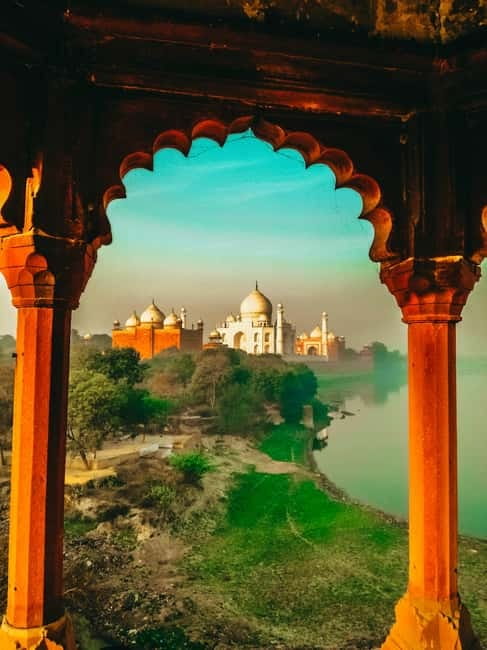 Agra: Baby Taj and Mehtab Bagh Guided Walking Tour - Who should book this Agra experience?