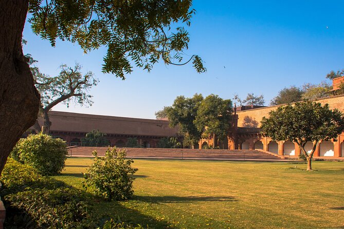 Agra Day Tour with Taj Mahal Sunrise and Sunset - Guides and drivers are a major part of the value