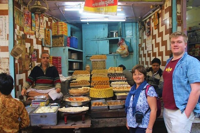 Agra Evening Food Walk & Market Tour with Private Local Guide - Starting at Chaat Gali in Sadar Bazar