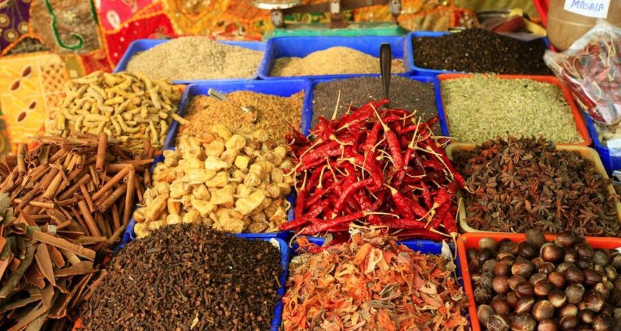 Agra: Indian Food Private Cooking Class - Spices, simple recipes, and the meal afterward
