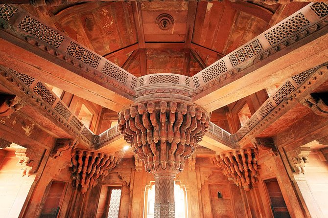 Agra Private City Tour: Customize your own - Agra Fort shows the Mughal court at work