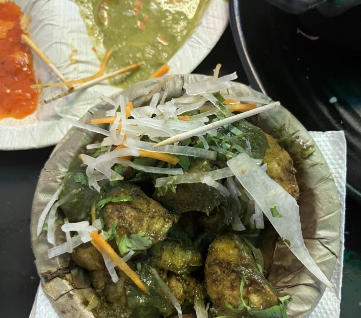 Agra: Sadar Bazar Food Market Night Walking Tour by Tuk-Tuk - How the guides shape the evening