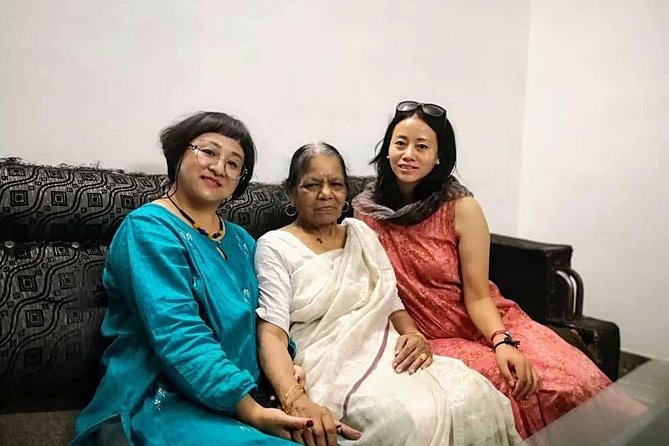 Agra Shopping Tour with Guide - What a three-hour private tour feels like