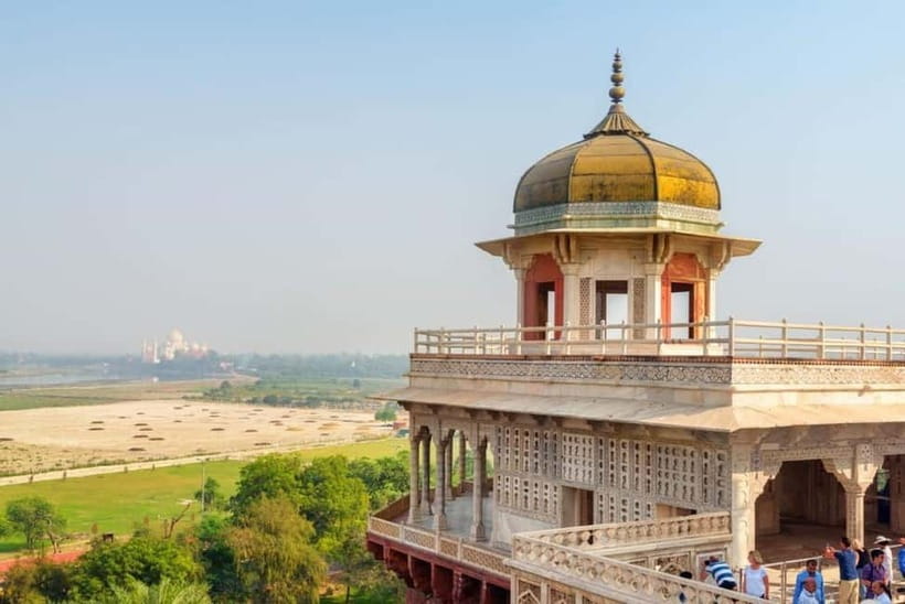 Agra: Skip-the-Line Private Tour of Taj Mahal & Agra Fort - Breakfast after the monument