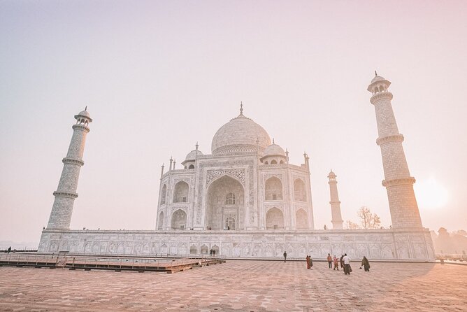 Agra: Skip The Line Sunrise Taj Mahal Private Guided Day Trip - Is $15 a good value?