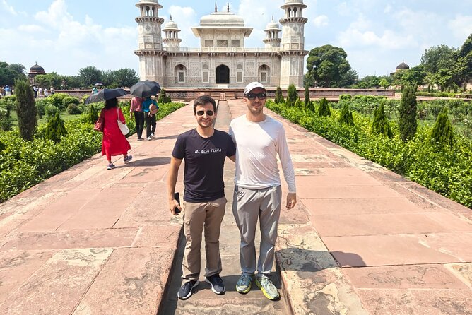 Agra: Skip the Line Taj Mahal and Agra Fort Private Day Tour - Is the $5 price a good value?