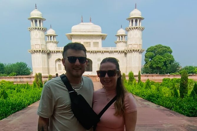 Agra: Skip the Line Taj Mahal and Agra Fort Private Day Tour - Who should choose this Agra day tour?