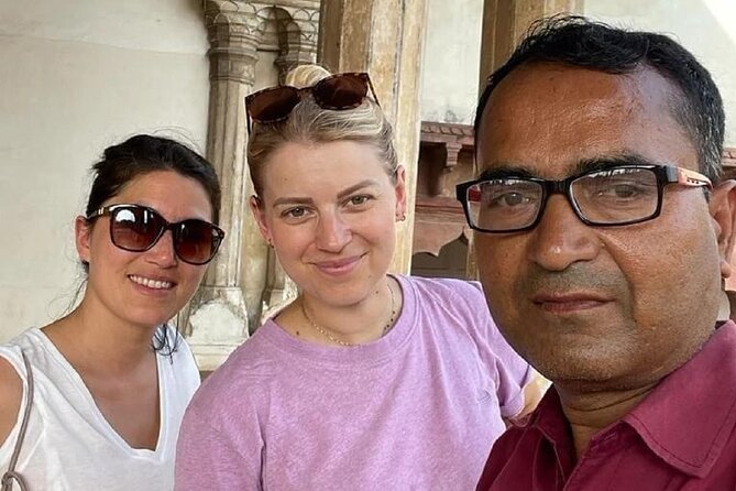 Agra: Skip the Line Taj Mahal and Agra Fort Private Tour - Who will get the most from this tour?