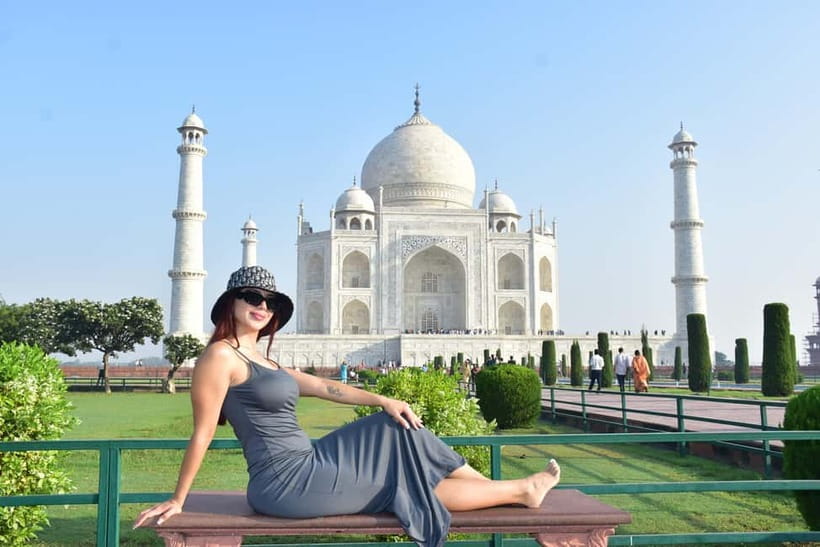 Agra: Skip-the-Line Taj Mahal Guided Tour with Multi Options - Key points at a glance