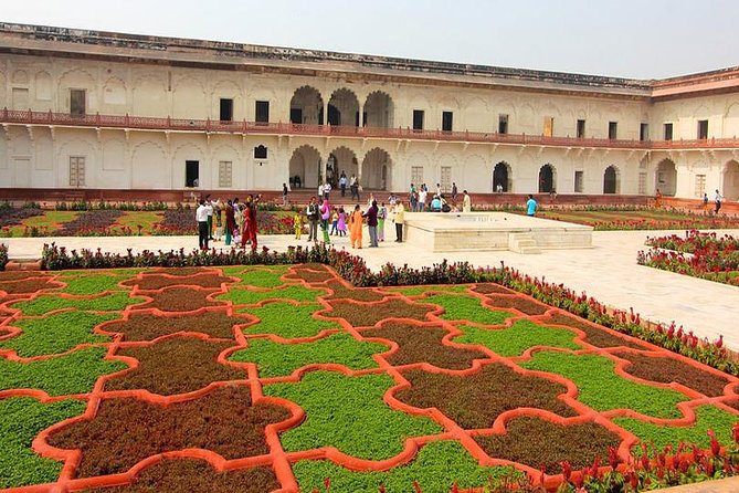 Agra: Street Food and Walk Tour with Spice Market by Tuk-Tuk - What the $15 price really includes