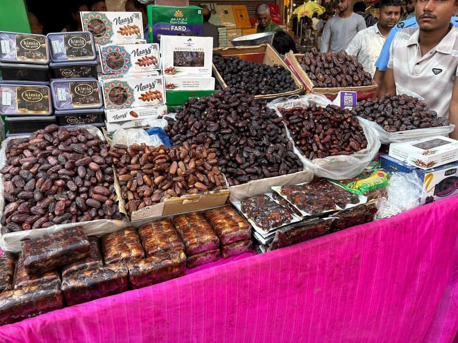 Agra: Street Food Tour with Spice Market on Tuk-Tuk Ride - What the guides add