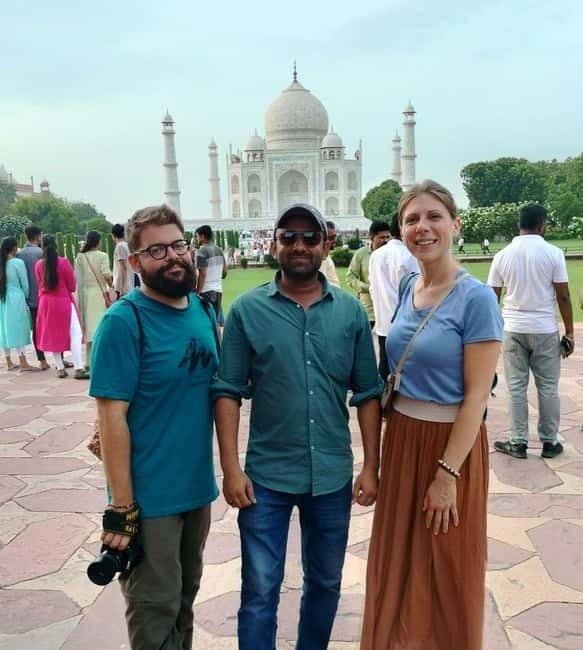Agra: Taj Mahal, Agra Fort & Baby Taj Guided Day Tour - The quieter Baby Taj