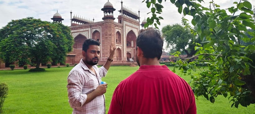 Agra: Taj Mahal, Agra Fort & Fatehpur Sikri Guided Tour - One long day, three very different Mughal monuments