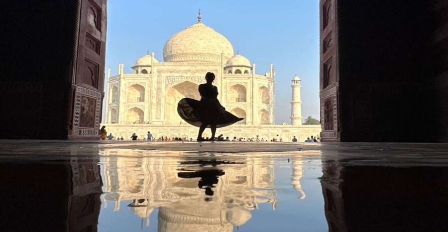 Agra: Taj Mahal and Mausoleum Guided Tour with Skip-the-Line - Timing the visit: regular hours or 5:00am sunrise