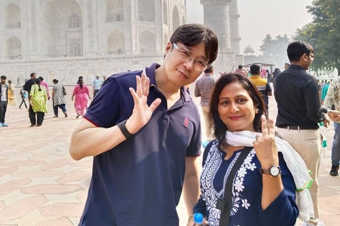 Agra: Taj Mahal and Mausoleum Tour with guide - Why a guide changes the Taj Mahal visit