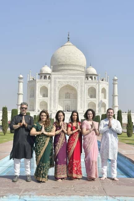 Agra: Taj Mahal Express Entry Tickets - What the $20 price really buys you