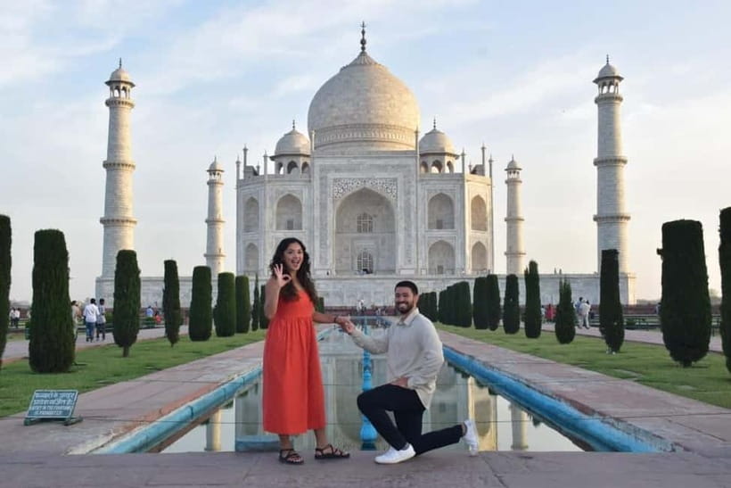Agra: Taj Mahal & Mausoleum Skip-the-Line Tour with Options - Food is not included, so plan around your schedule