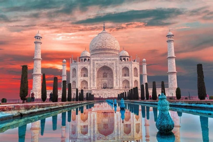 Agra: Taj Mahal Skip-the-Line & Guided Private 3 Hours Tour - Three hours with the white marble monument