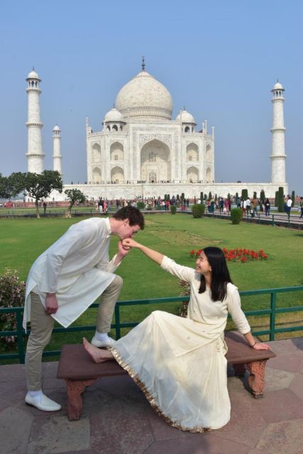 Agra:Taj Mahal Skip-The-Line Guided Tour with Breakfast - Who should book this Taj Mahal experience?