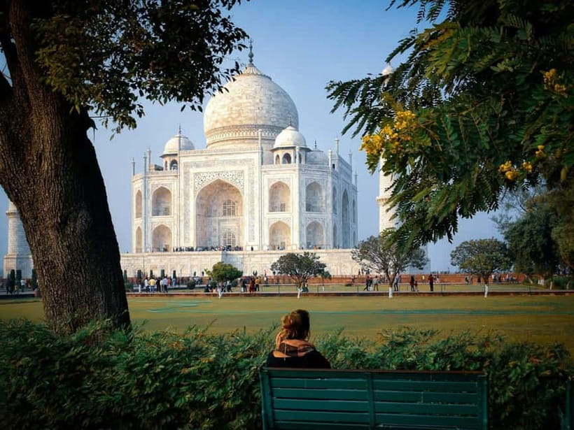 Agra: Taj Mahal Vip Tickets with Guide & Backside Boat Ride - Timing, pace, and what four hours really means