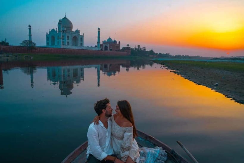 Agra: Taj Mahal Vip Tickets with Guide & Backside Boat Ride - Starting in Agra with a private car
