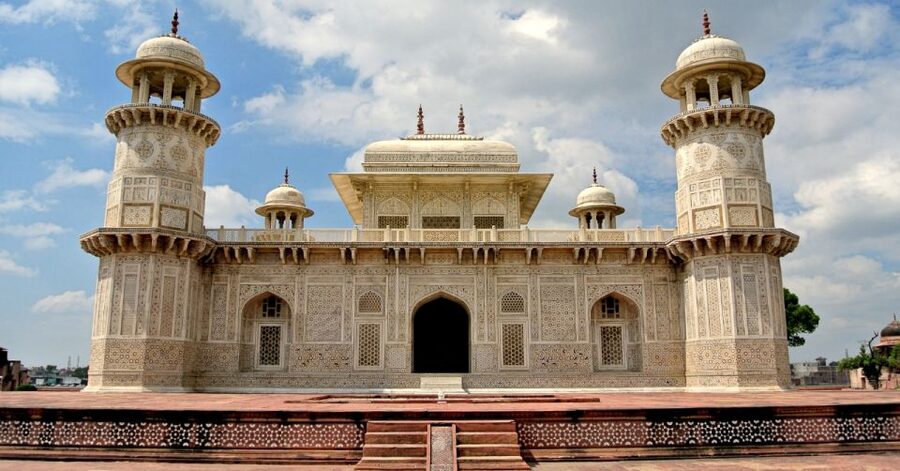 All Inclusive Private Taj Mahal Luxury Tour from Delhi - Baby Taj, Agra’s fine-detail stop
