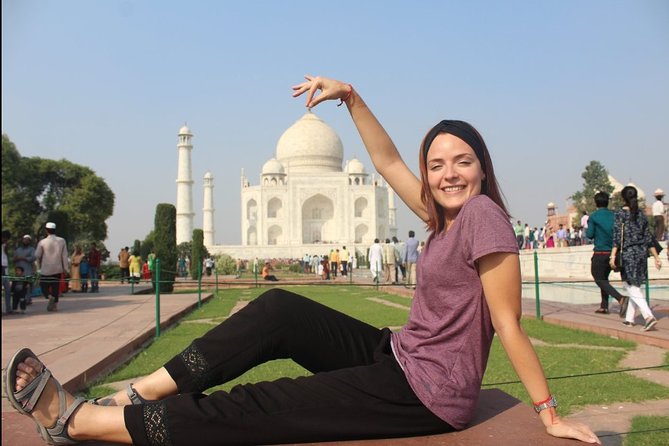 Approved Tour Guide in Agra for Full Day Sightseeing - A focused introduction to Agra’s Mughal landmarks