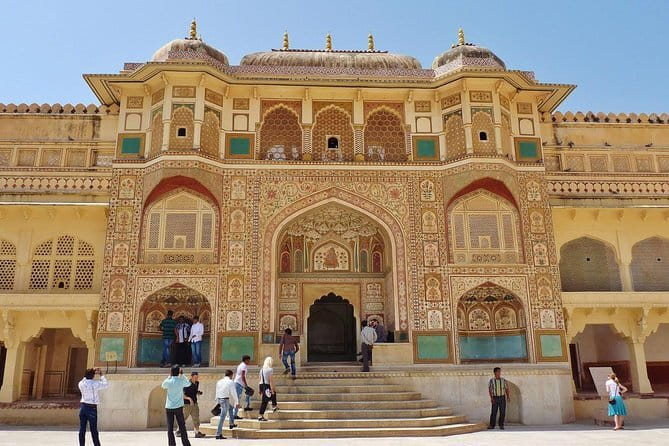 Aravali Exotic Hiking, Yoga with Breakfast - Ancient temples, shrines, havelis, and a broken fort wall