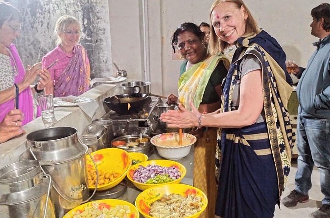 Best cooking class with family in Jaipur - Activity in jaipur - What the three-hour format means