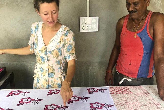 Block Printing Workshop in Jaipur! (including lunch) - Printing Jaipur patterns in a century-old house