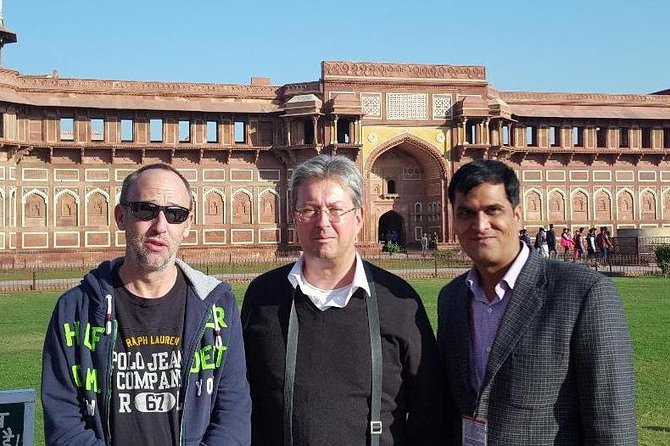 Book Govt Approved Guide for Taj Mahal & Agra fort - One hour inside Agra Fort