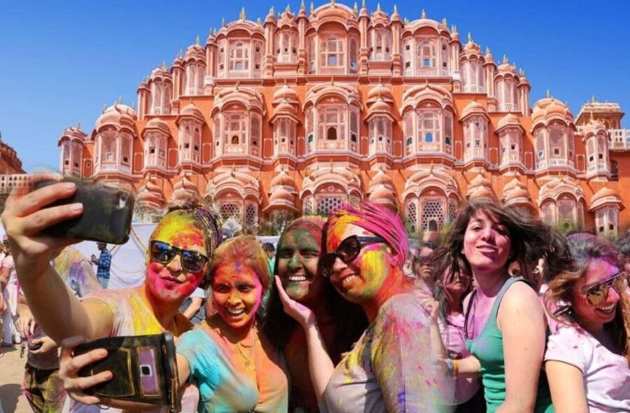 Celebrate Holi with Locals in Jaipur - Who will enjoy this Jaipur Holi outing