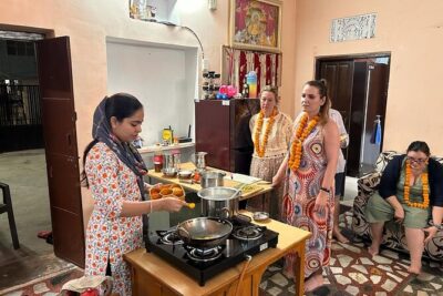 Cooking Class in Jaipur – Family Experience with Meal & Transport