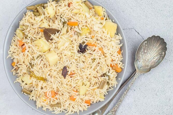 Cooking class & meal (Indian Food) with local family in Jaipur. - Cooking With Suman in a Jaipur Family Home