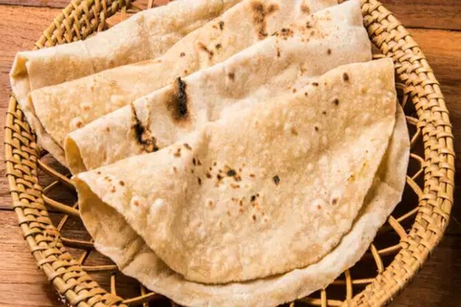 Cooking class & meal (Indian Food) with local family in Jaipur. - What Happens During the Two-Hour Visit