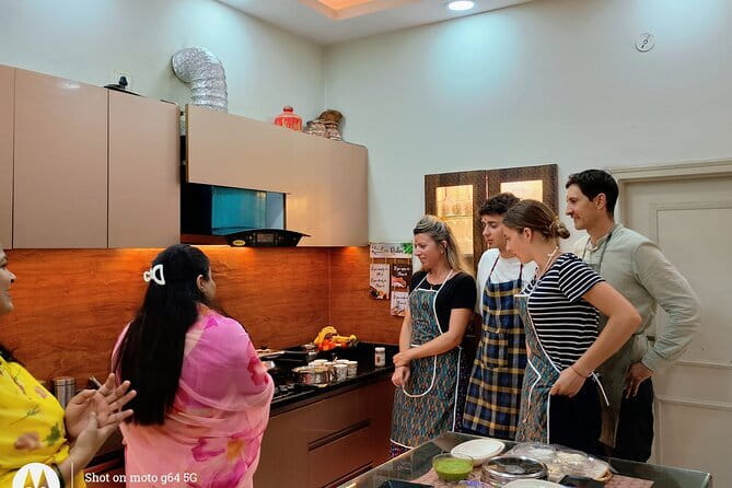 Cooking Class with Indian Family in Jaipur (Pickup & Drop Free) - Chapatis, pakoras, and the pleasure of making a mess